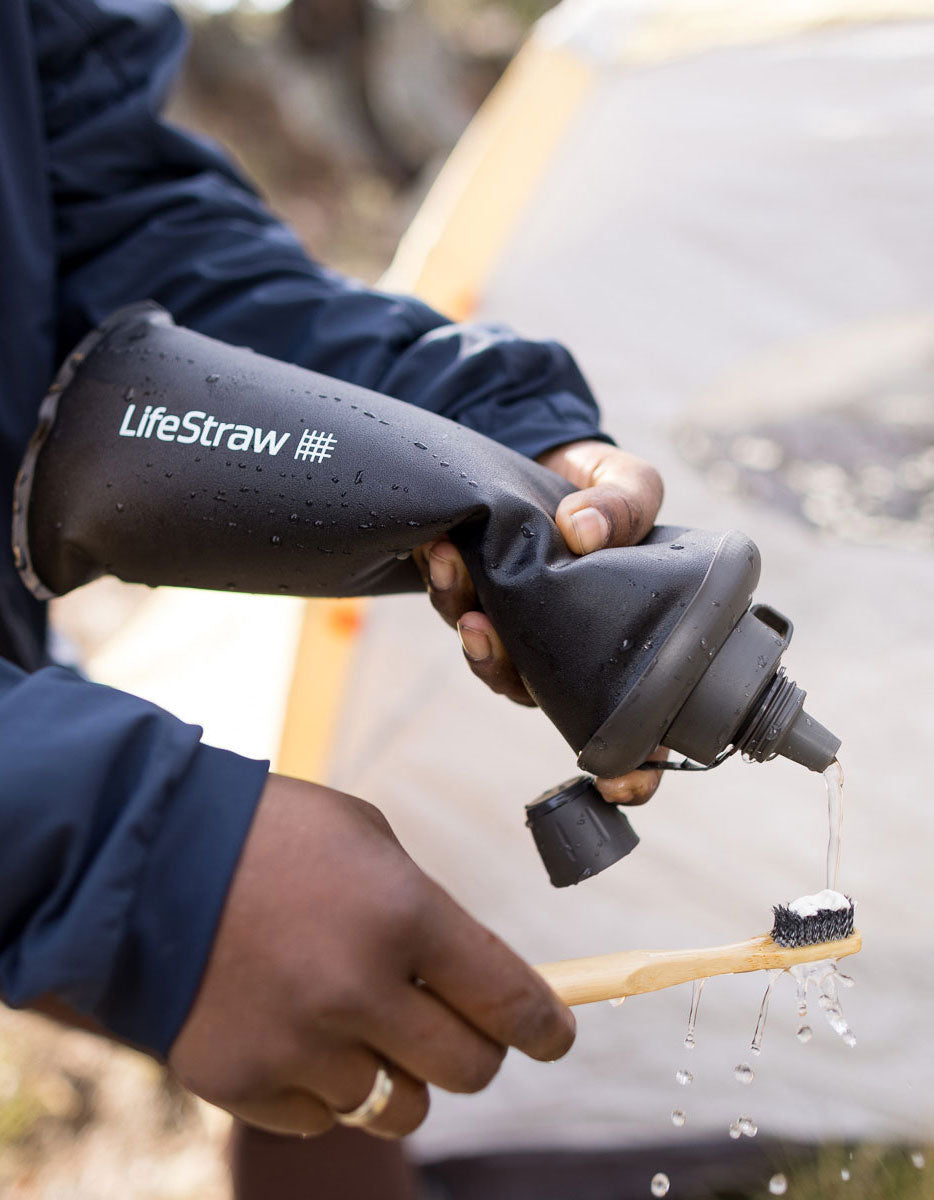 LifeStraw Peak Series Collapsible Squeeze Water Bottle Filter System; 650ml