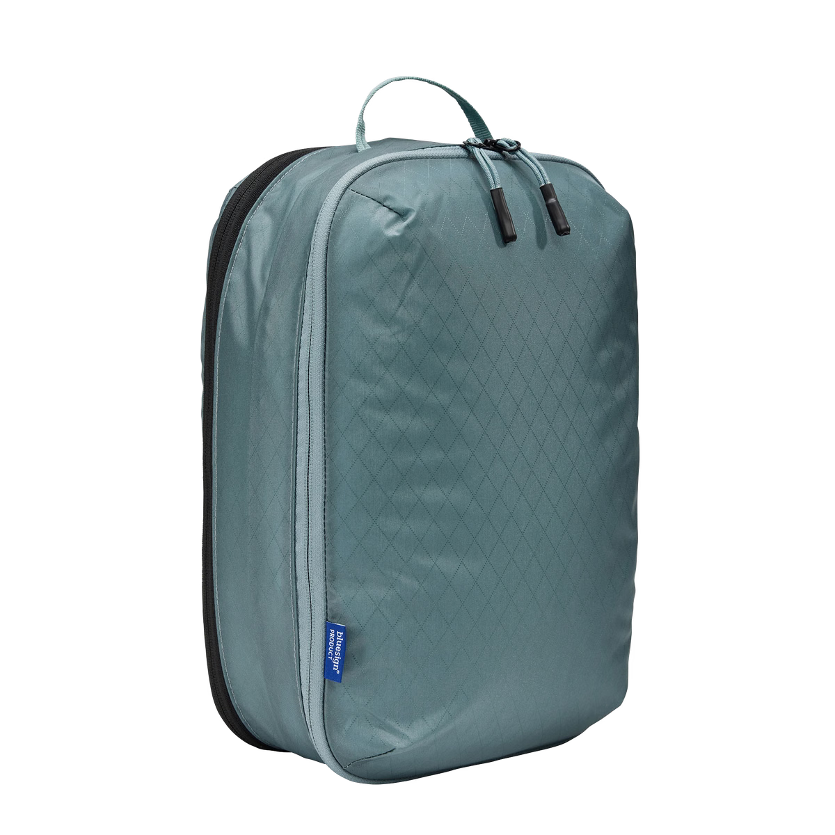 Thule Clean Dirty Packing Cube with Separate Compartments for Clothing