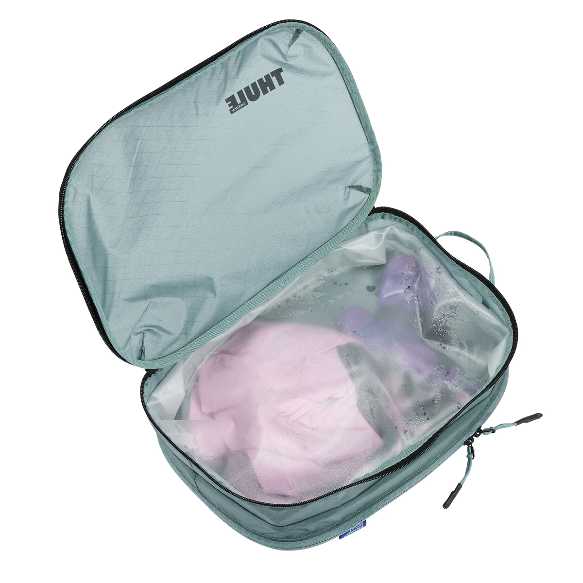 Thule Packing Cube Divider Separating Clean and Dirty Clothes