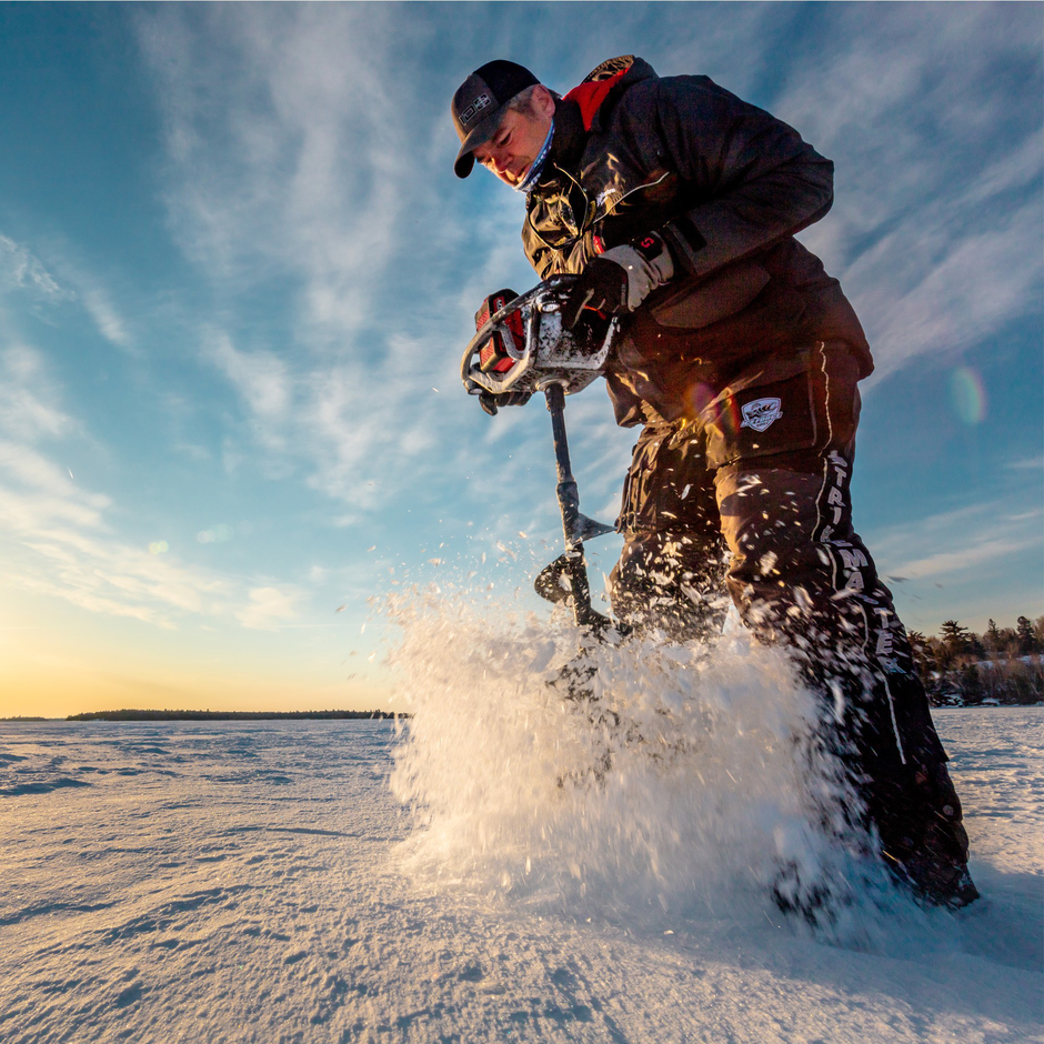 StrikeMaster 24V lithium-ion battery with LED status indicator