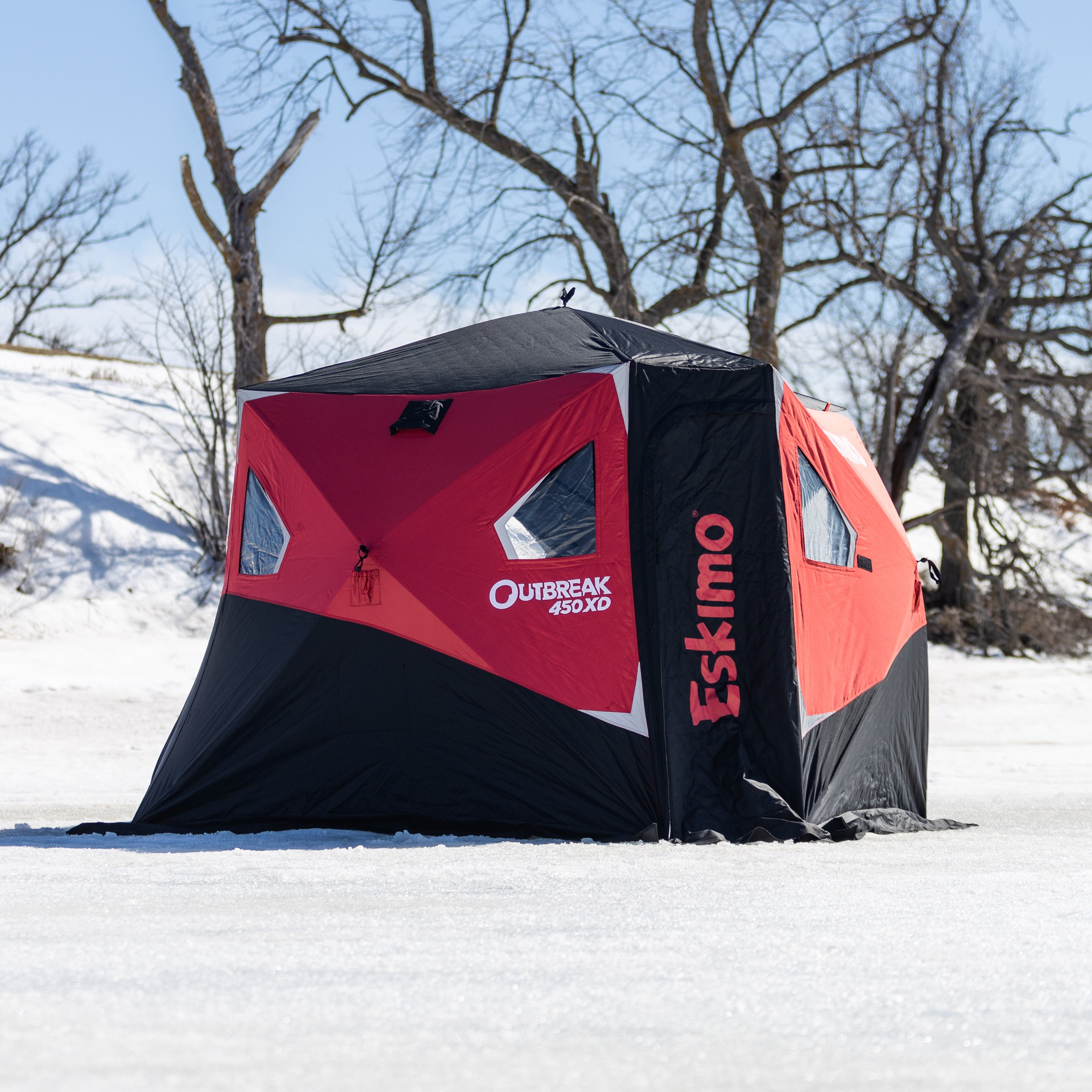 Portable 75 sq ft ice fishing tent