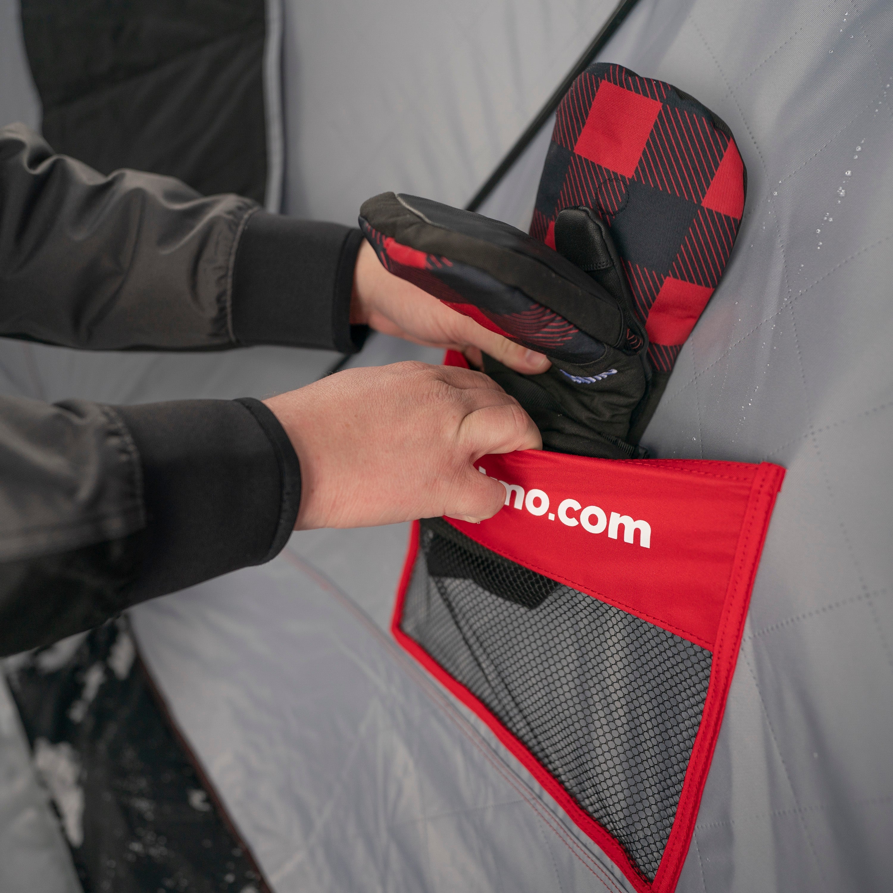 Large insulated ice shelter for group ice camping