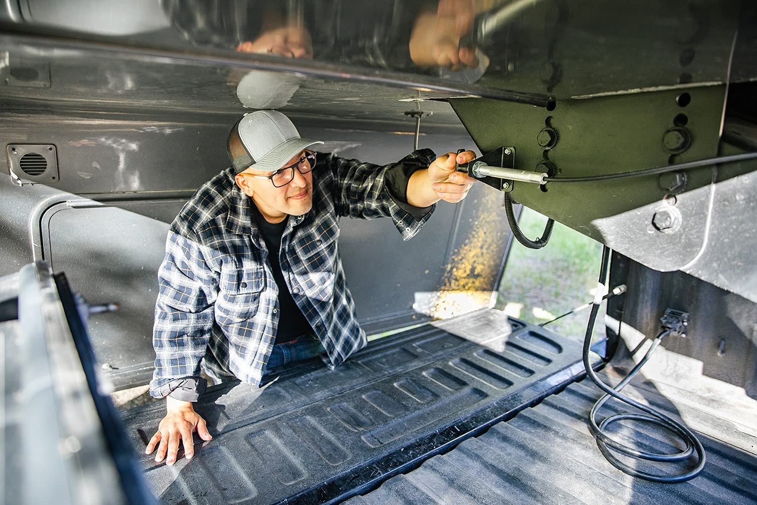 Andersen Hitches Aluminum Ultimate 5th Wheel Connection - Ultimate Connection Gooseneck Mount - ONE Person Install or Removal in Less Than 5 Minutes! AND3220