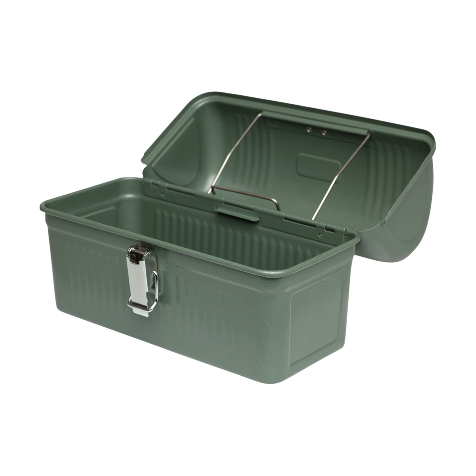 Compact insulated lunch box with locking handle