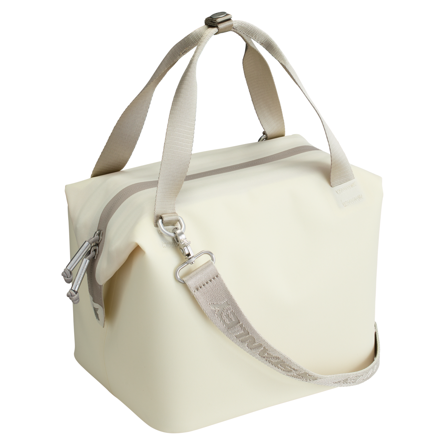 Recycled polyester cooler bag designed for picnics, hikes, and outdoor meals