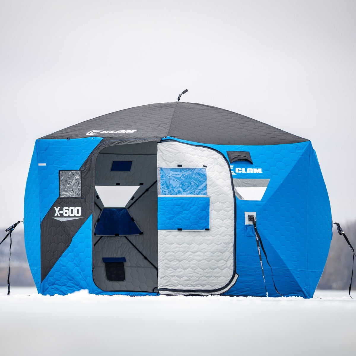Clam X-600 ice fishing shelter with MaxEntry door