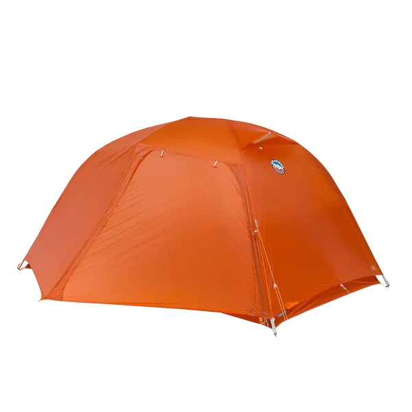 Ultralight freestanding three-season backpacking tent with HyperBead® fabric