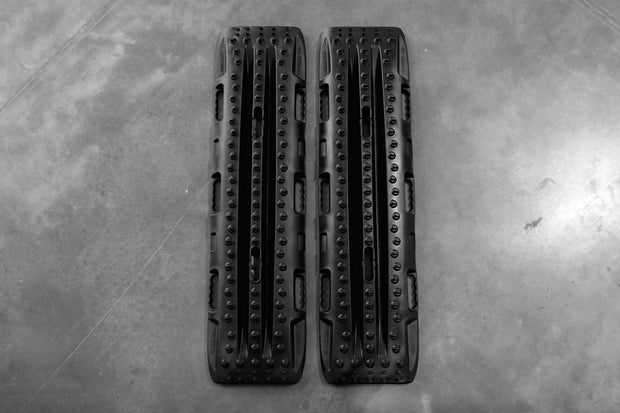 RototraX off-road recovery boards, compatible with LOX and DLX RotopaX mounts.