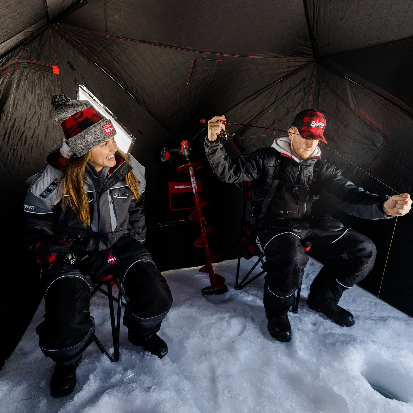 Close-up view of the FatFish 949i's Eskimo IQ™ insulated quilted fabric, showcasing its ability to retain heat and reduce condensation for a comfortable ice fishing experience.