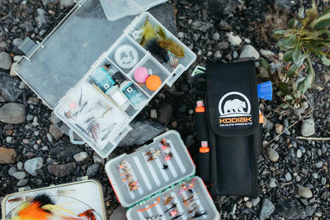 Bear Necessities holster with secure side pocket for horn or bear bangers