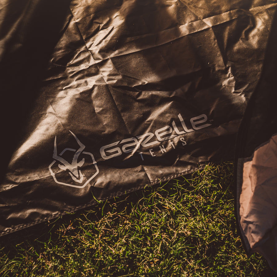 Close-up of the gazebo footprint material – Heavy-duty Oxford weave polyester with a waterproof 3000MM HH rating for added protection.