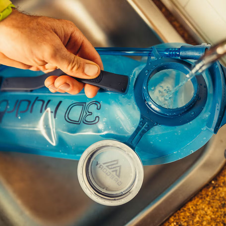 Gregory Hydration Reservoir with Magnetic Bite Valve System