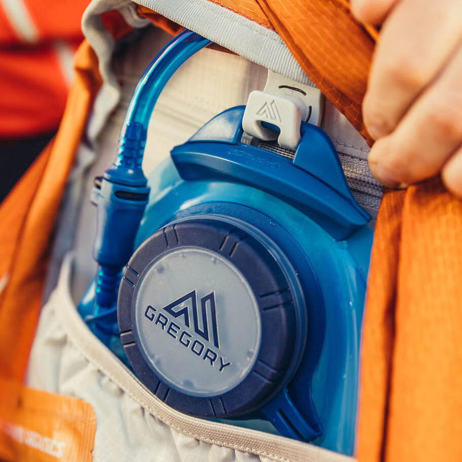 Gregory Hydration Bladder with Magnetic Bite Valve and Tube