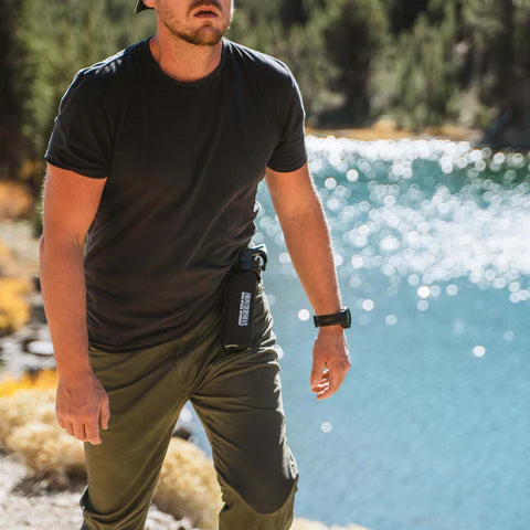 Universal bear spray holster compatible with 225g and 325g canisters