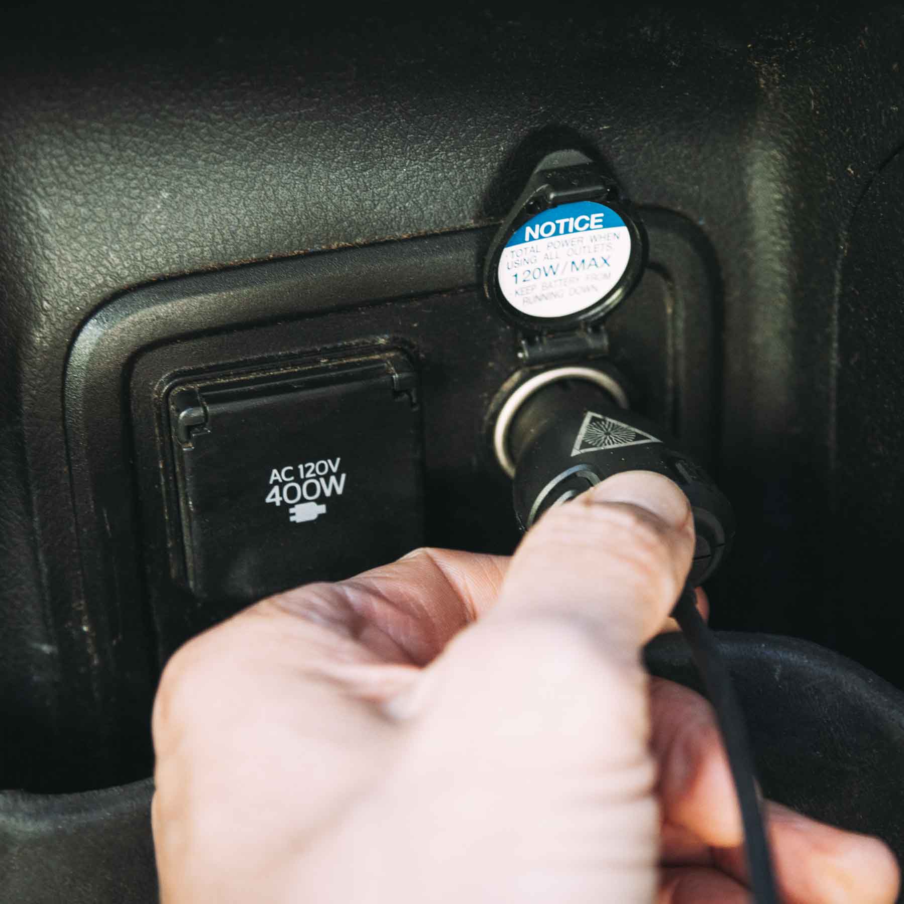 Detailed view of the Ignik battery adapter connectors, showcasing sturdy design for secure connections.