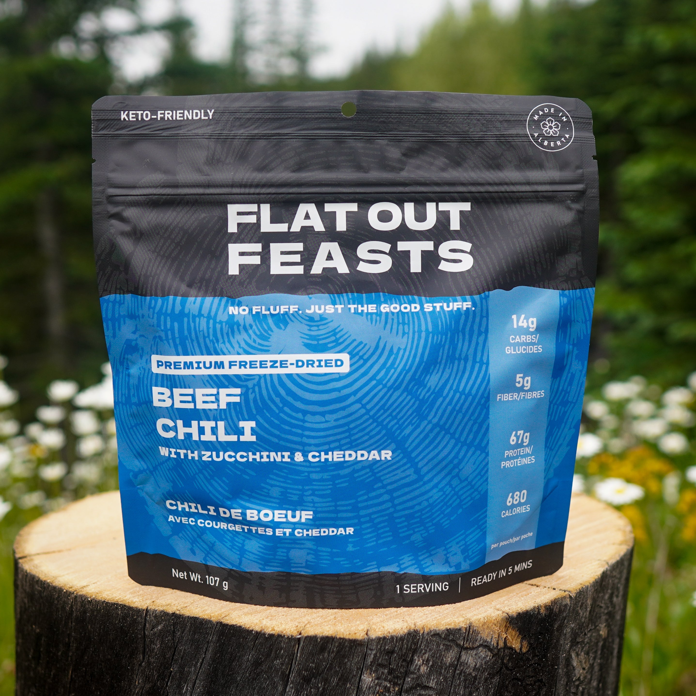 Freeze-dried beef chili with zucchini and cheddar ready-to-eat meal pouch