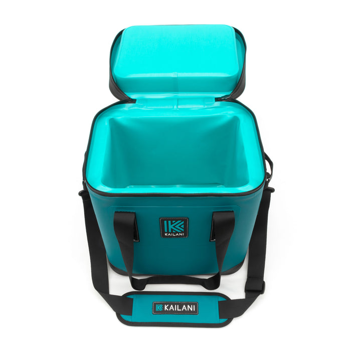 KUKUI 10 soft cooler – your go-to companion for chilled drinks on the go.