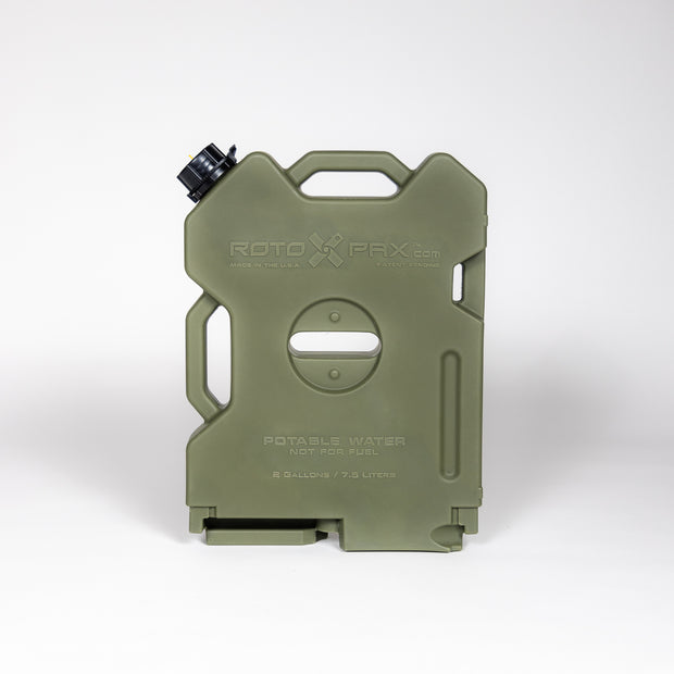 Heavy-duty overland water storage container 18 x 13.25 x 3 inches