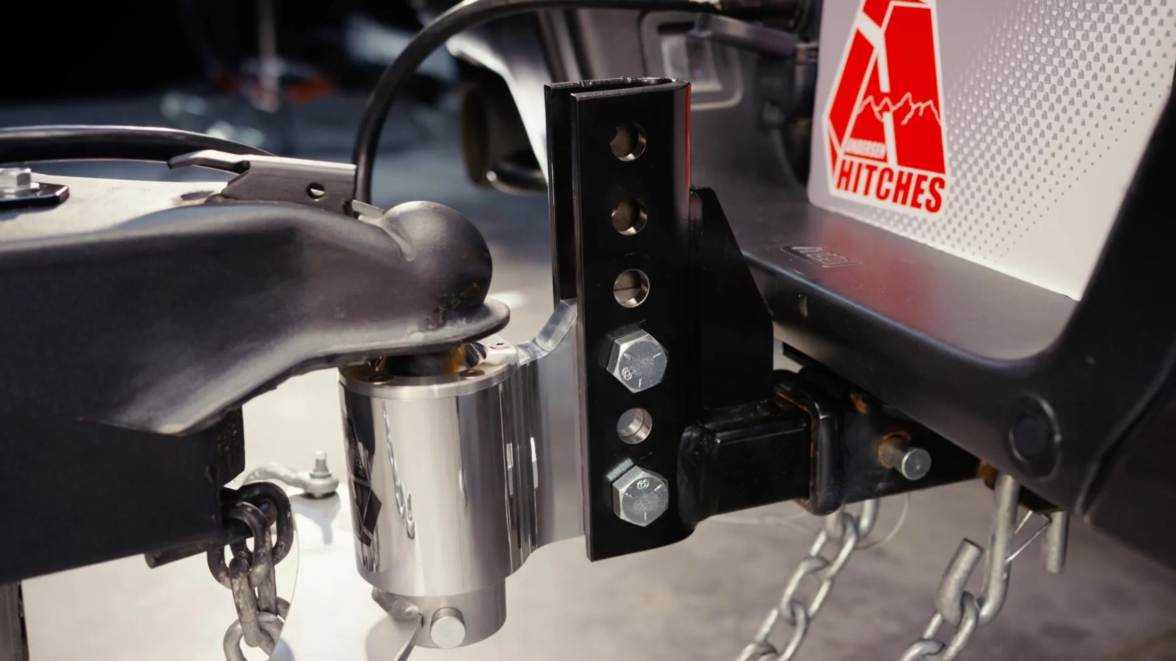 Andersen WD hitch installed on travel trailer with tension chain sway control