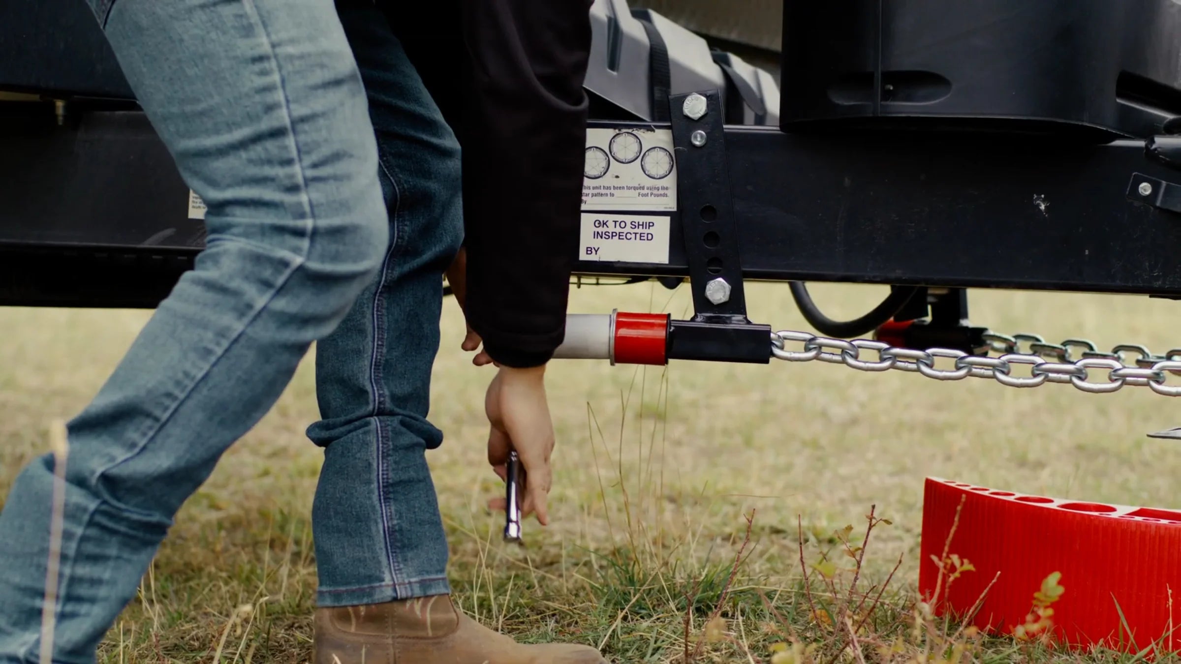 Andersen weight distribution hitch system with adjustable drop shank