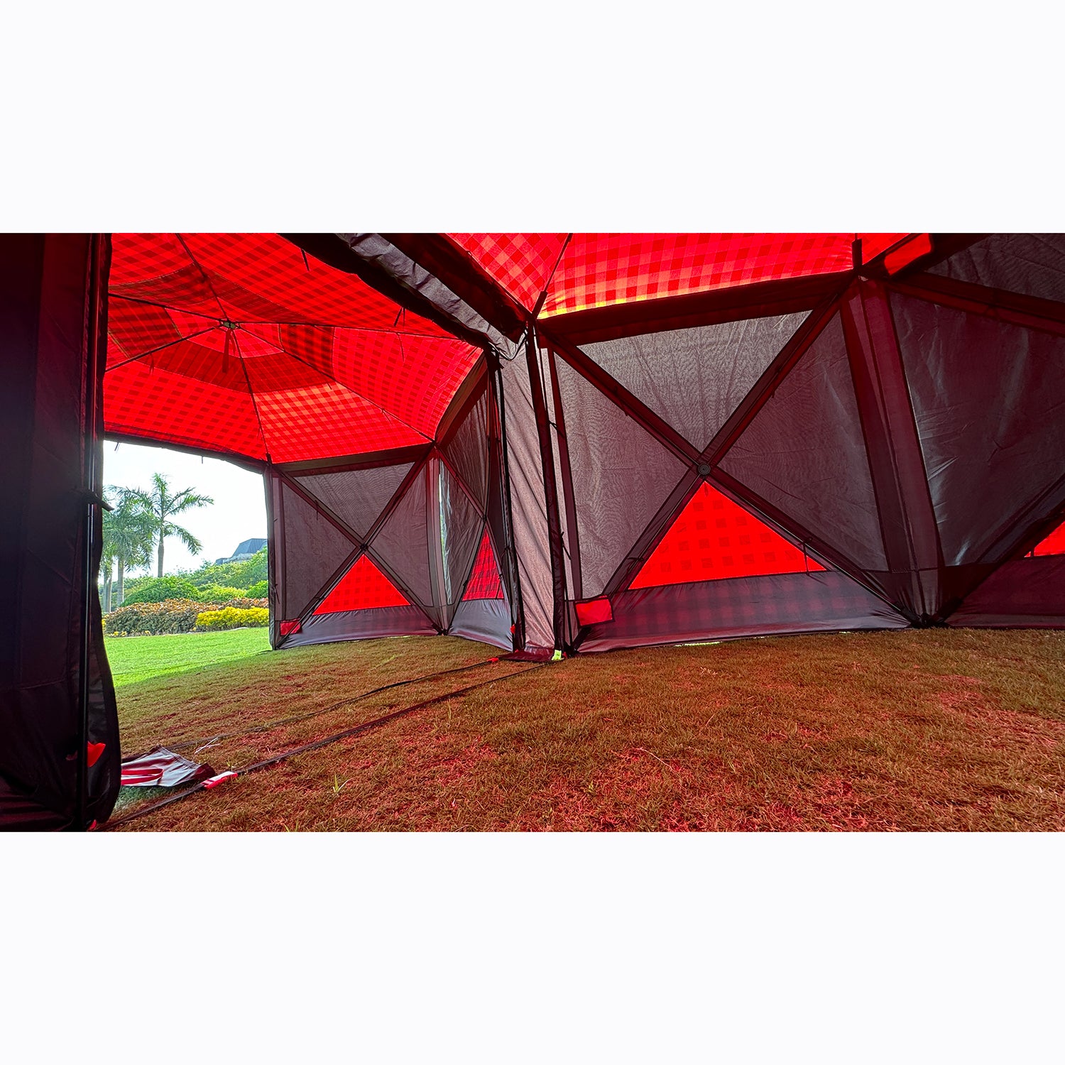 Compatible with the Super Bear Den Gazebo only. (This will not work with other gazebos)