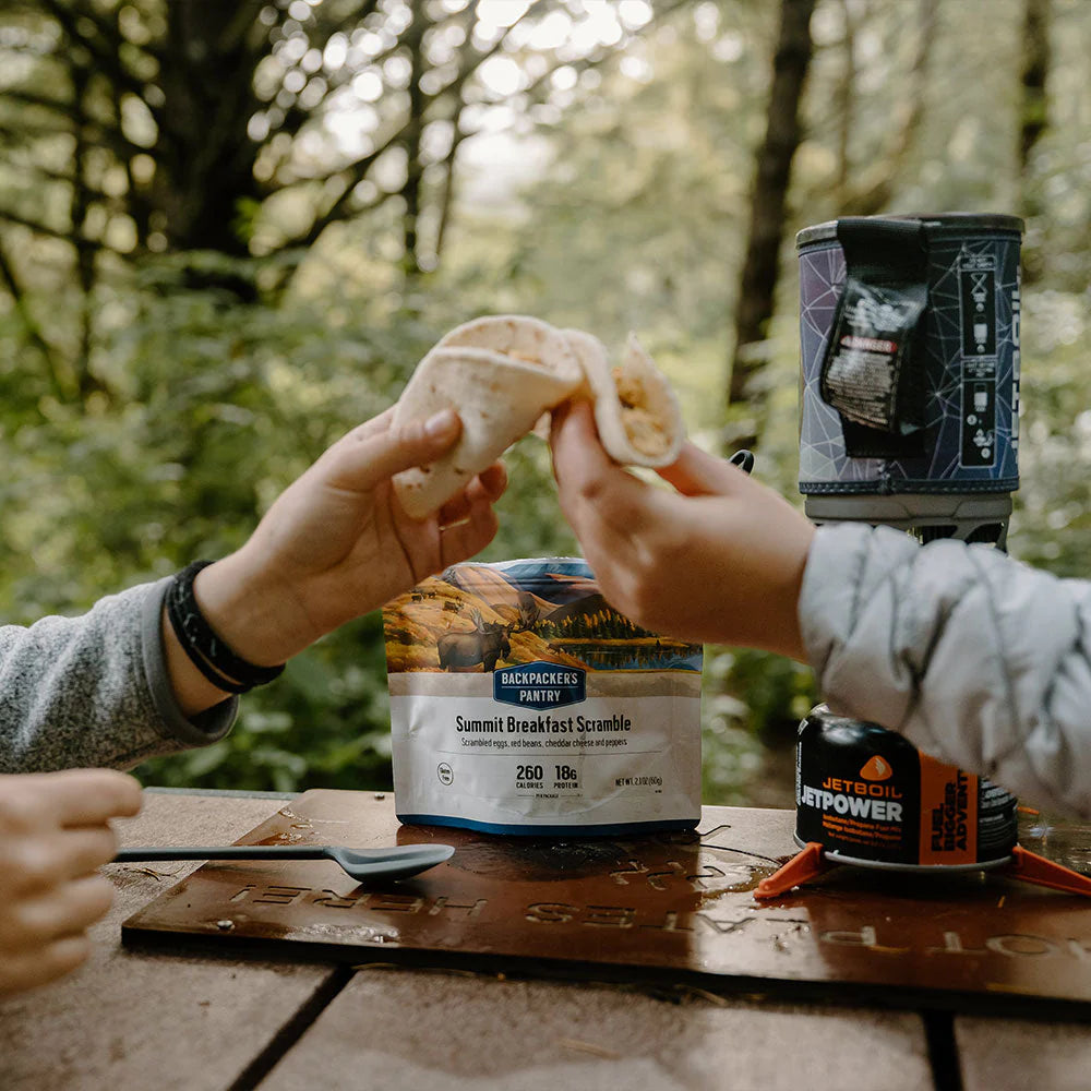 Emergency food supply freeze-dried breakfast scramble