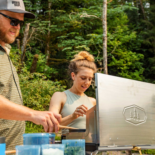 Pinnacle Pro Stove non-stick boil-over tray for easy cleaning