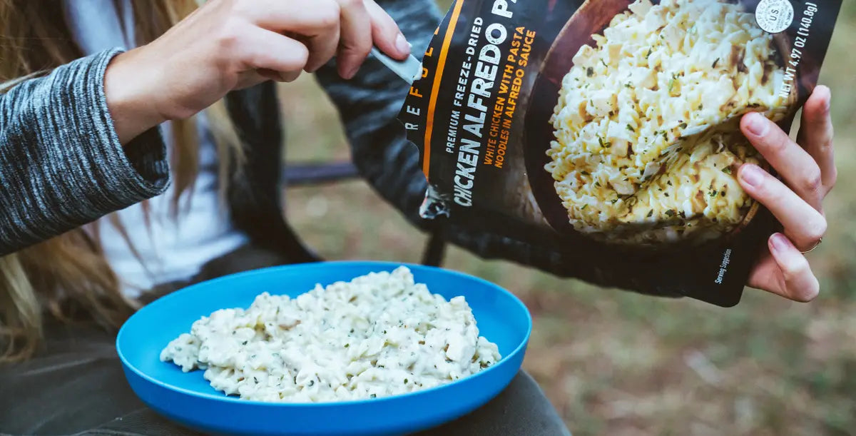 Peak Refuel Chicken Alfredo pasta outdoor meal ready with boiling water