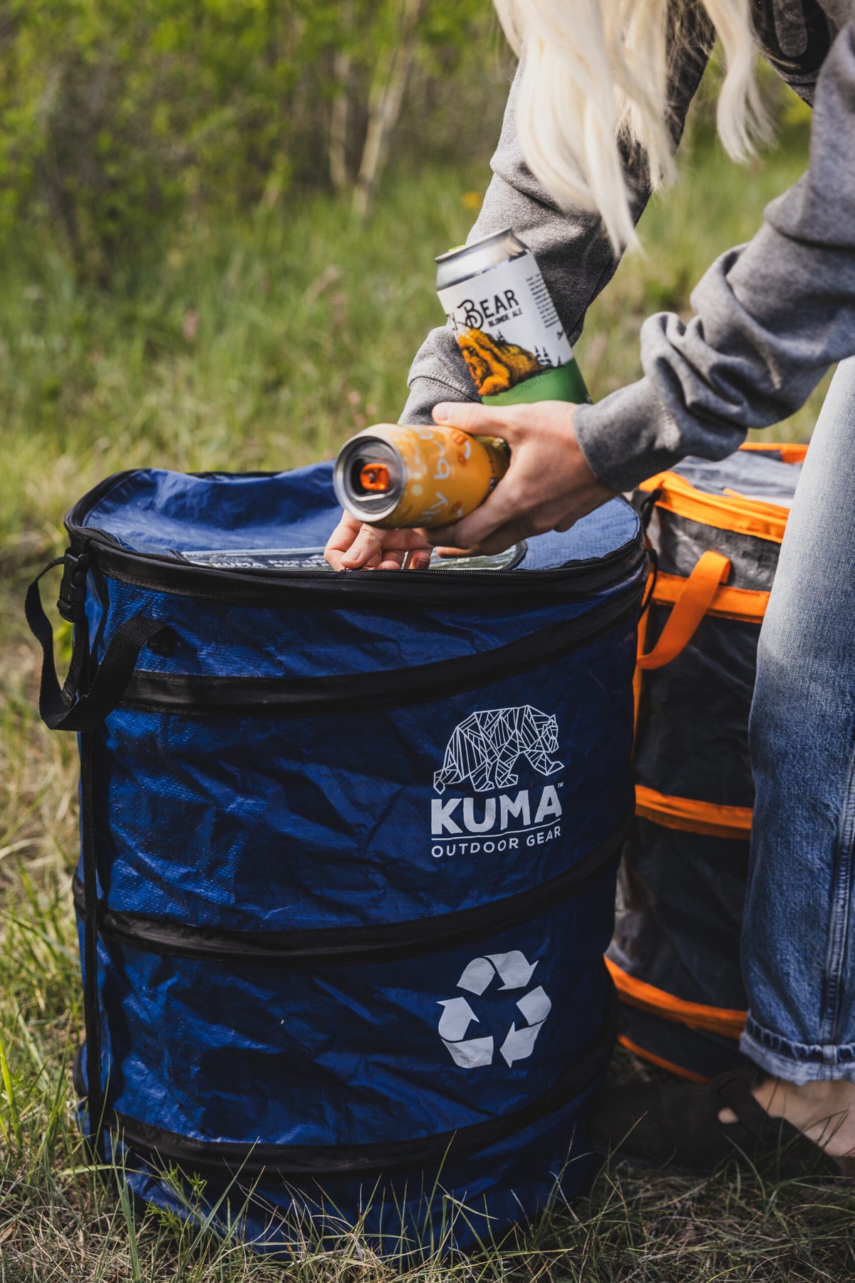 KUMA camping recycling bin with compression straps