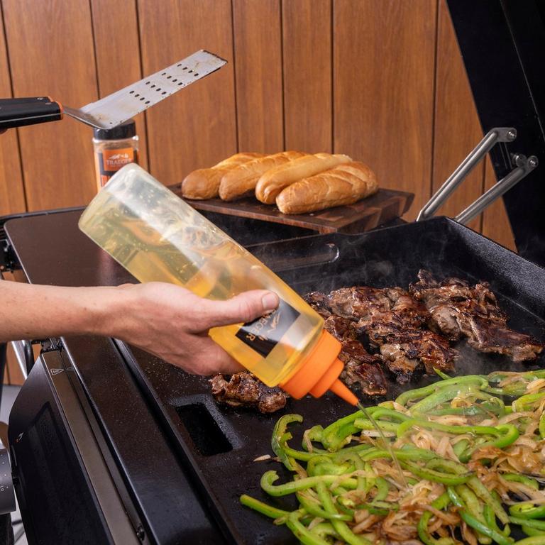 Traeger Griddle Accessory Set with Durable Stainless Steel Tools and Plastic Squeeze Bottle