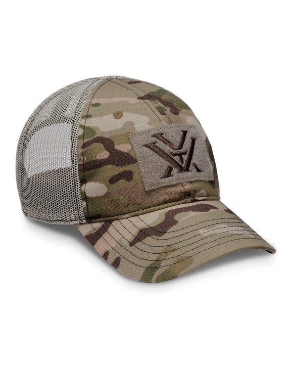 Classic camo hat with adjustable hook and loop back