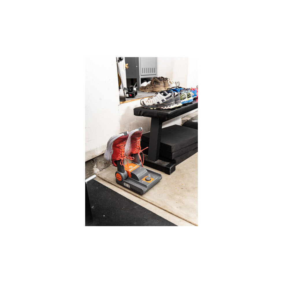 Force Dry glove and shoe dryer for outdoor and sports gear

