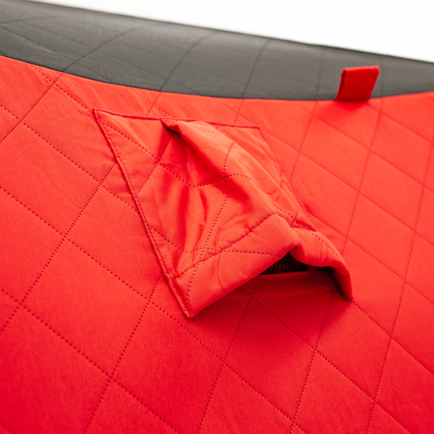 Built-in mesh storage pockets in the QuickFish HD shelter, perfect for keeping essential fishing gear handy