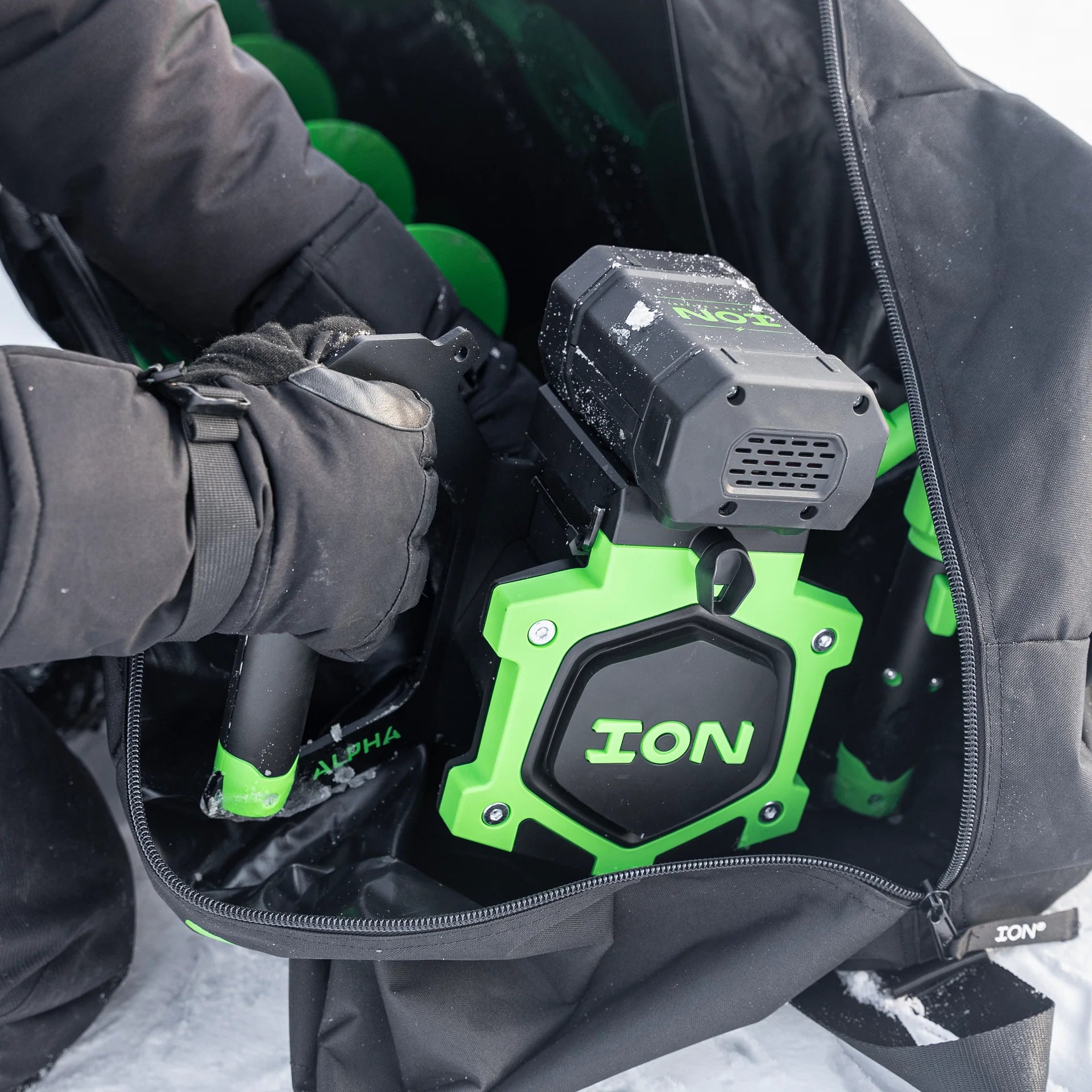 ION® Auger Carry Bag (2024)