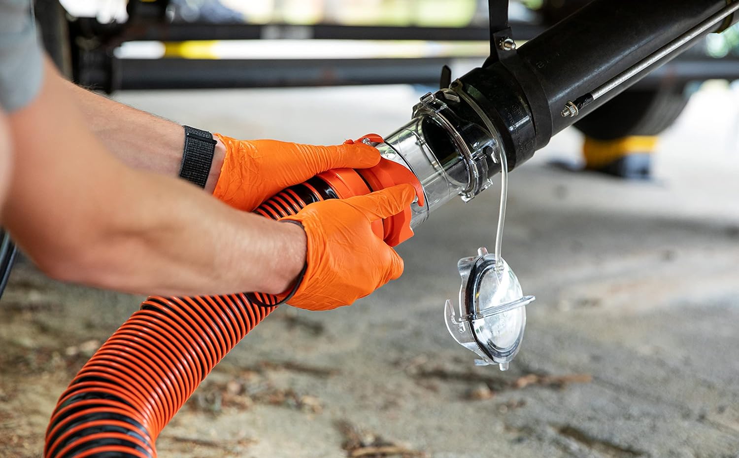 Includes 4-in-1 dump station fitting and removable 4-in-1 adapter for compact storage.