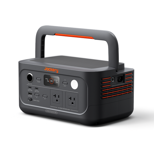 Lightweight 600Wh LiFePO4 power station with foldable handle