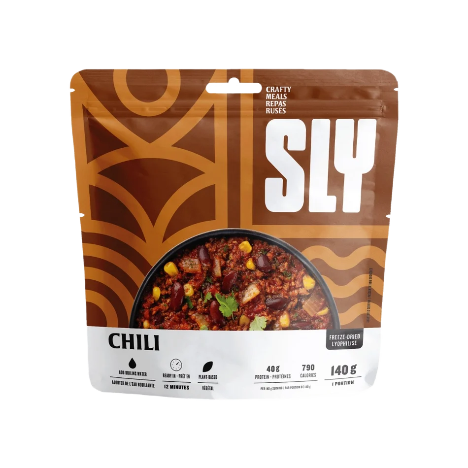 SLY Vegan Chili freeze-dried meal with kidney beans, corn and plant-based protein
