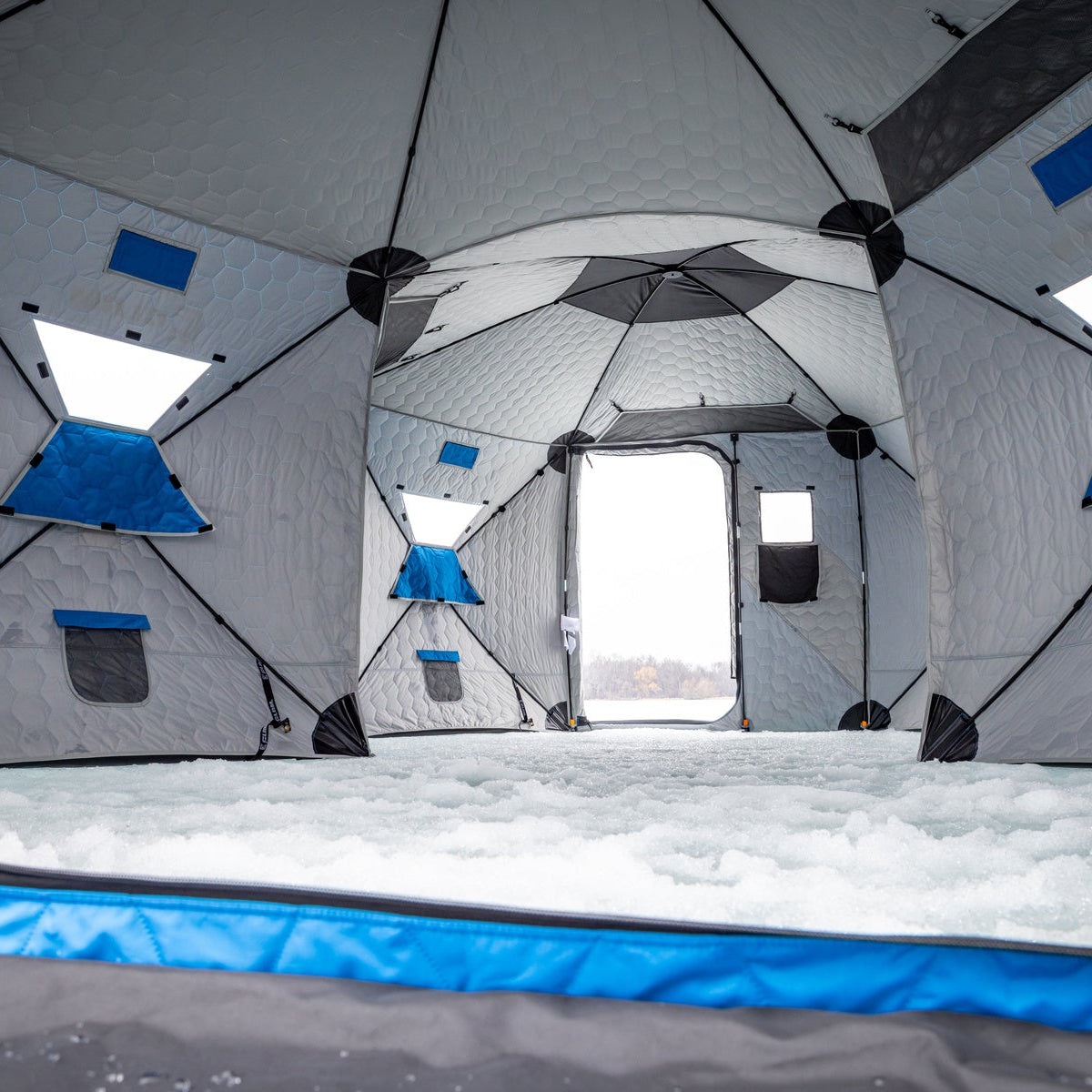 Clam X-1200 10 person thermal ice fishing shelter