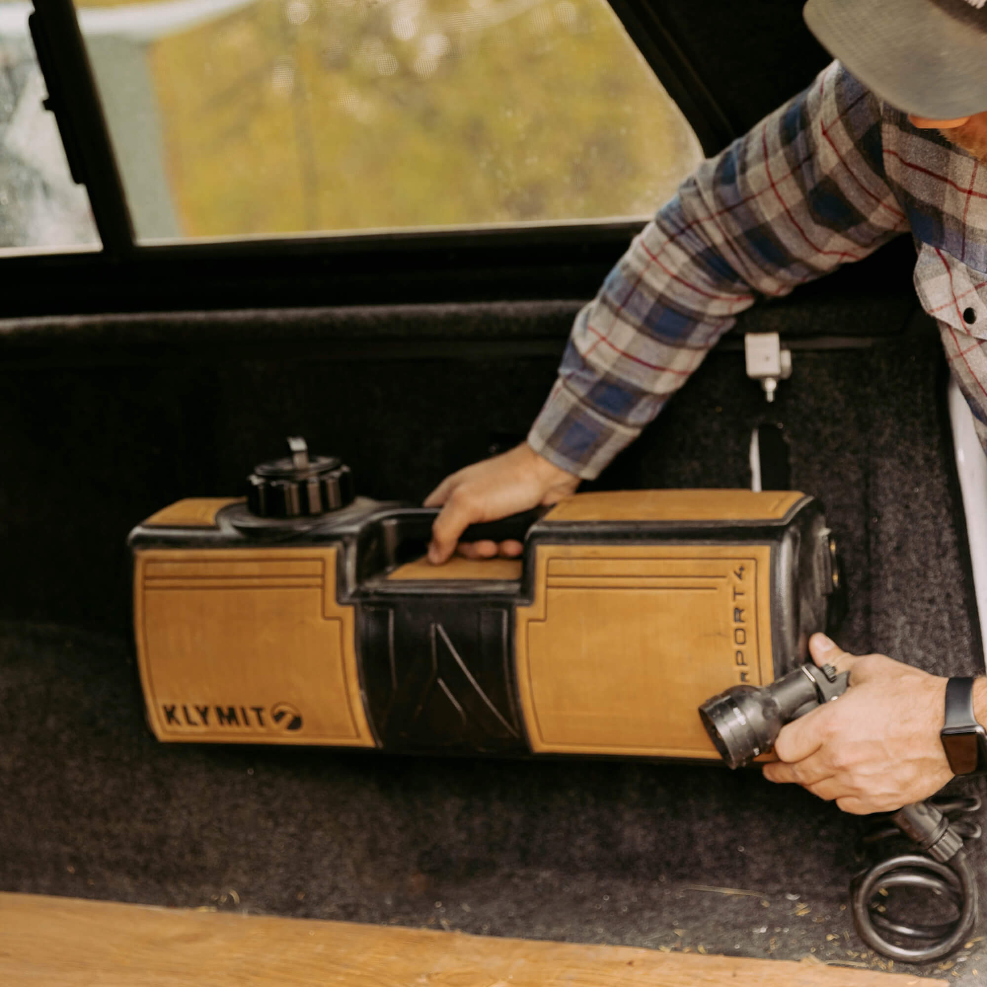 Ford Truck Bed Mount - 4 Gallon