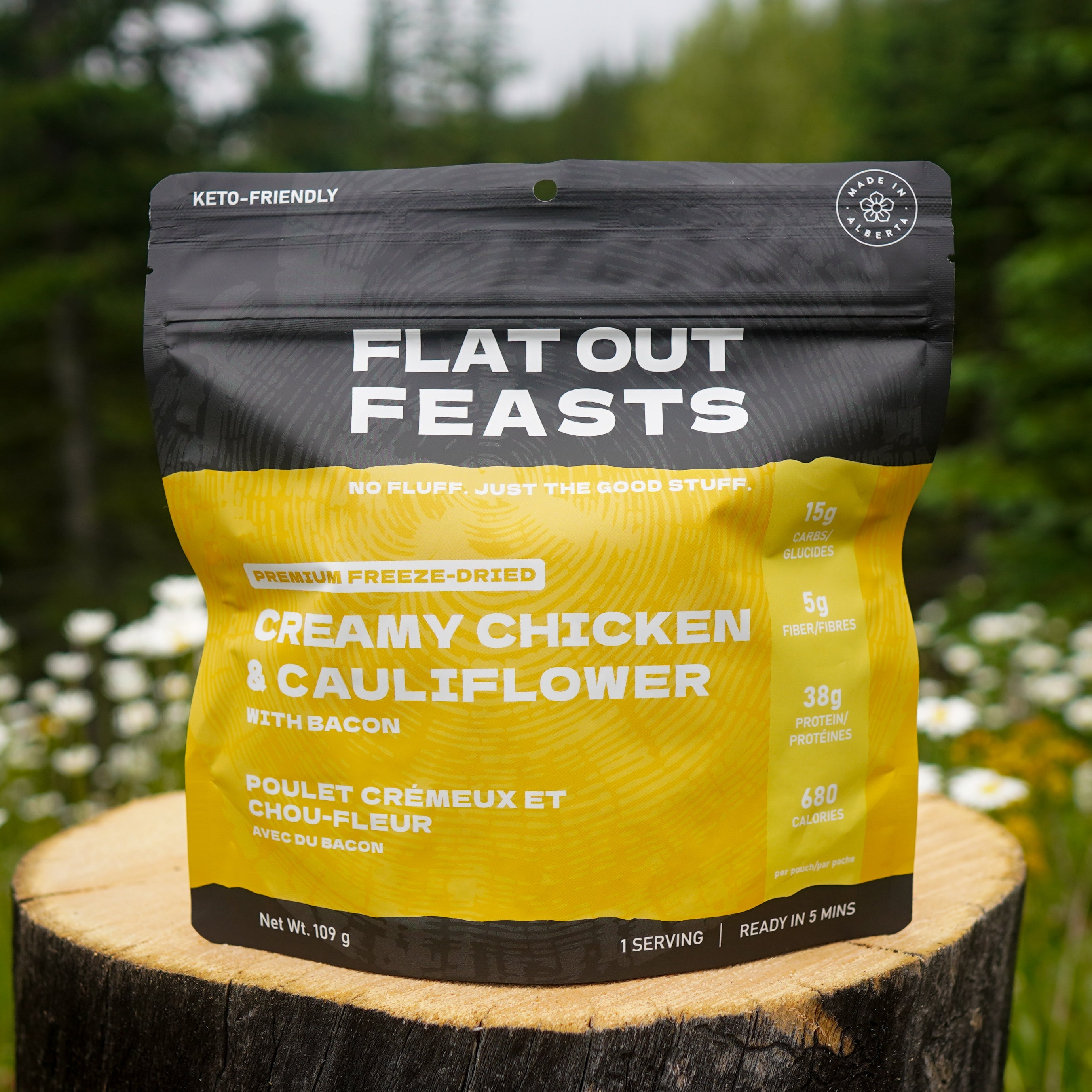Freeze-dried creamy chicken and cauliflower with bacon meal pouch