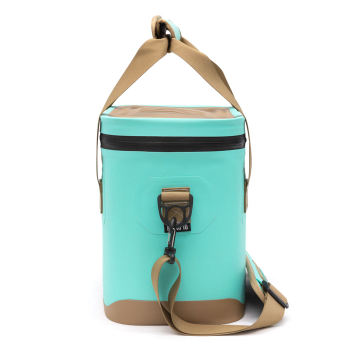 Beach and park-ready cooler that keeps drinks cold and snacks dry.