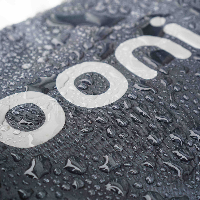 Waterproof oven cover for Ooni Karu 16 with snug elastic hem and strap