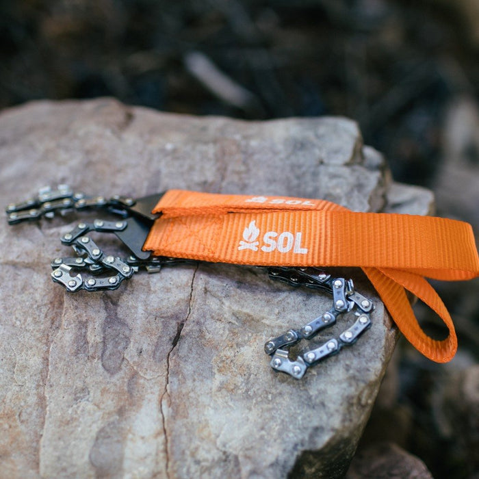 Lightweight Pocket Chain Saw made from durable 65 carbon steel