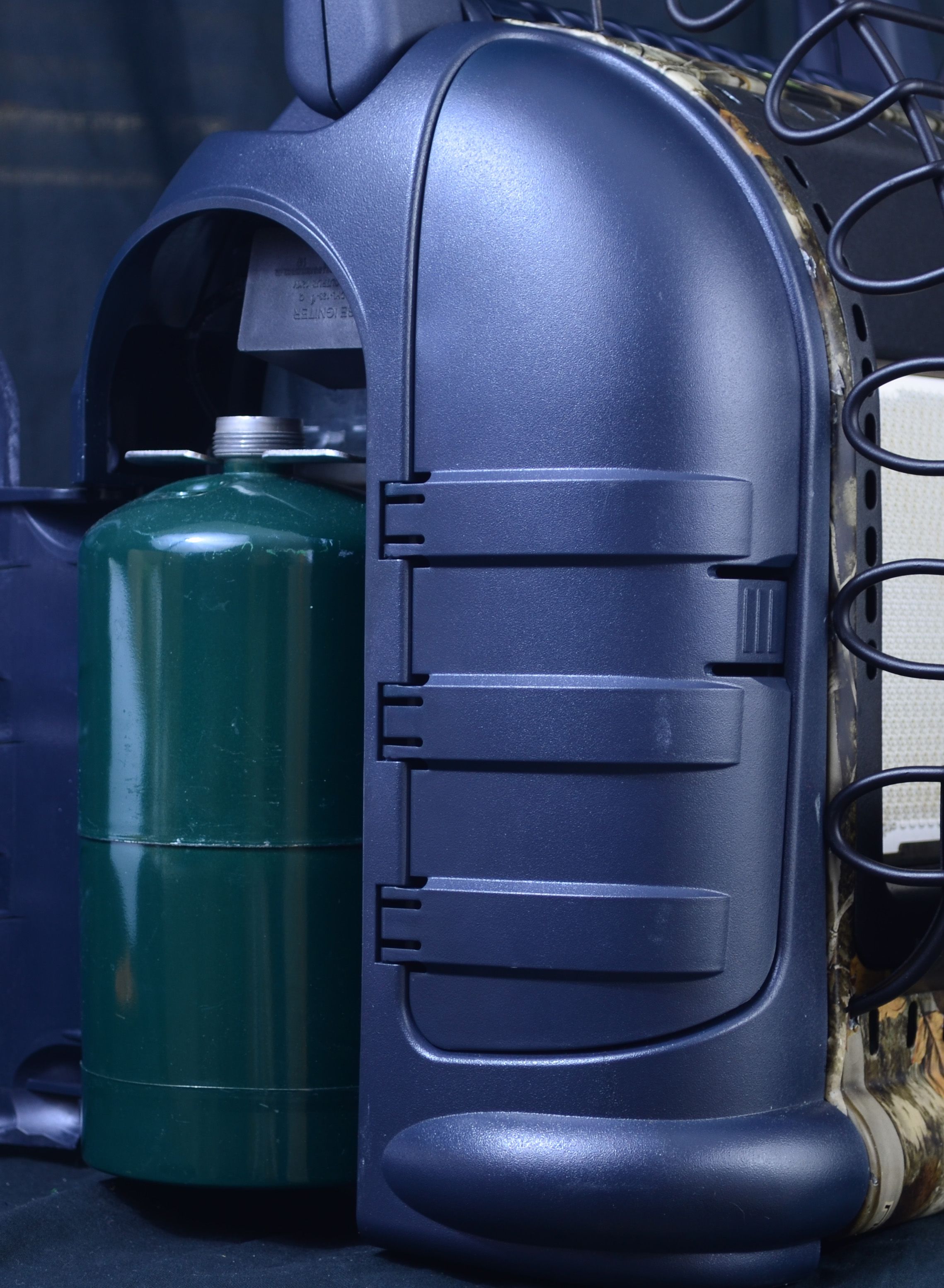 Massachusetts & Canada certified Mr. Heater Hunting Buddy radiant heater with silent ignition