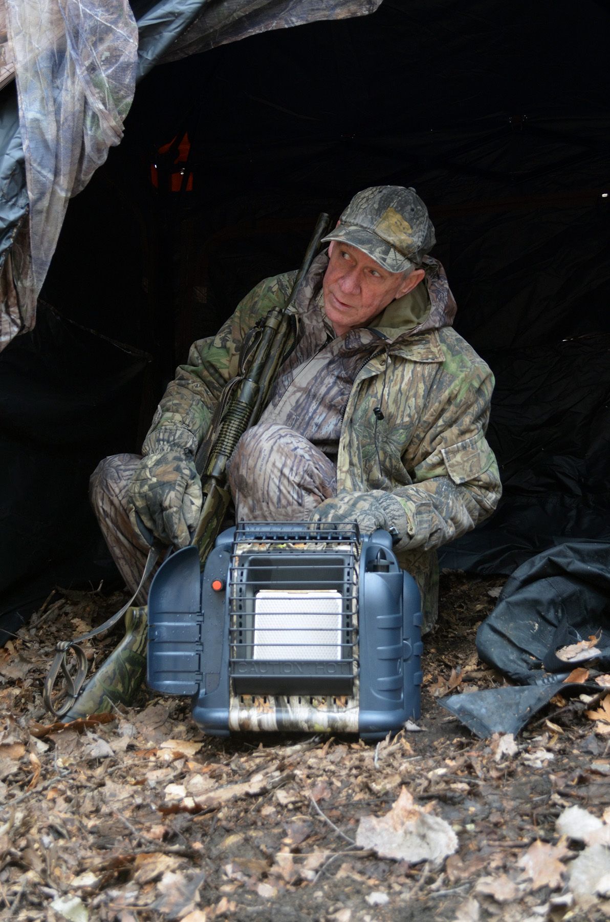 MH12HB Hunting Buddy lightweight heater for enclosed outdoor spaces up to 300 sq ft