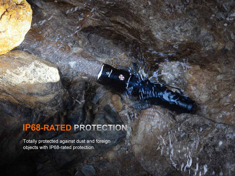 Fenix PD36 Ace submerged in water 