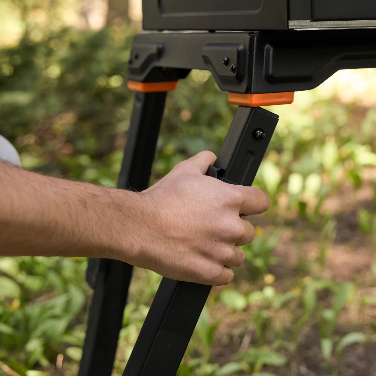 Outdoor cooking setup using Blackstone OTG griddle leg kit with locking clips