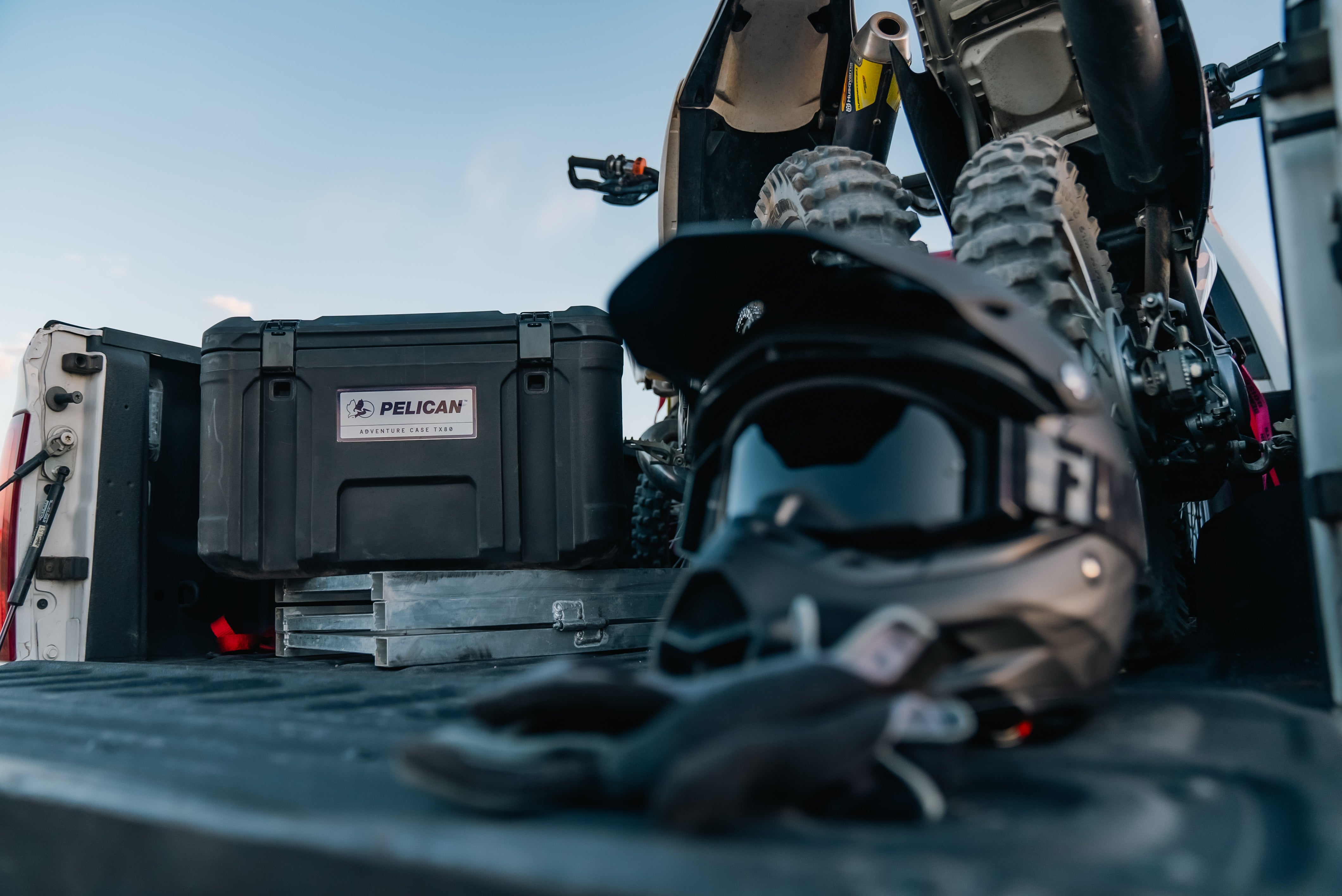 UV-resistant polymer Pelican TX80 Adventure Case

